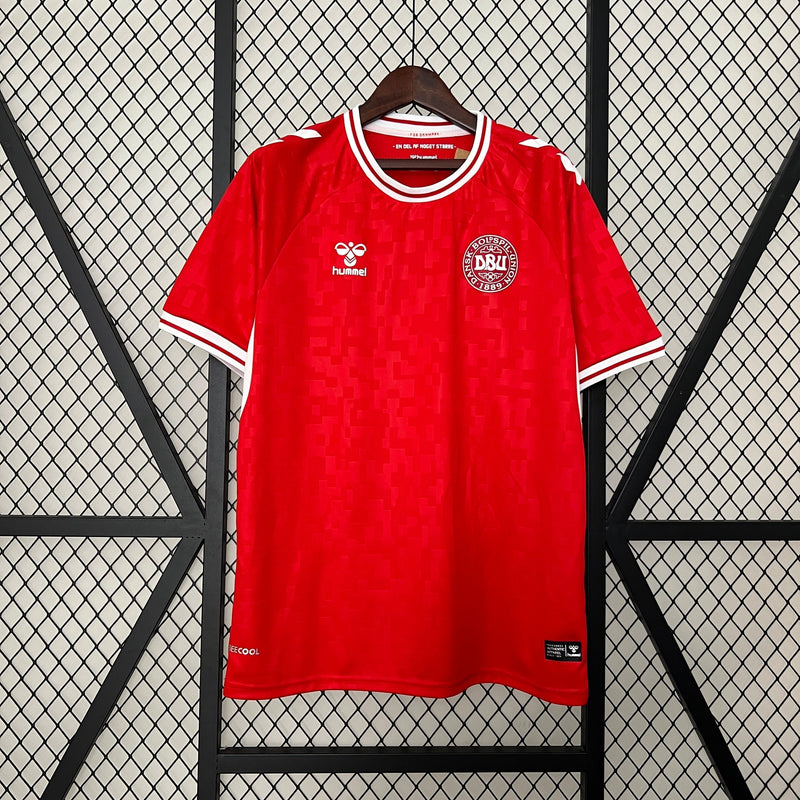 Camisa Dinamarca 2024 Home - Vermelha